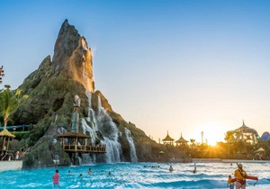 Wonderful Orlando Getaway! 2 Restful Units, Waterpark, Near SeaWorld Orlando