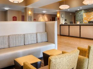 Auburndale Inn | Auburndale