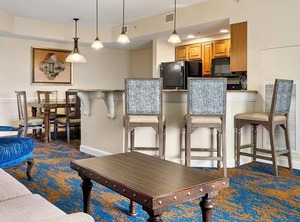 Orlandos Sunshine Orlando | Lake Buena Vista