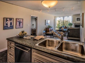 Georgian Bay Hotel Trademark | Collingwood