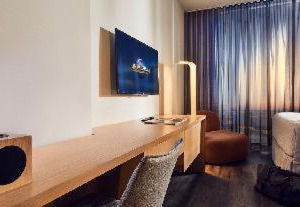 Banyan Hotel | Florida Center