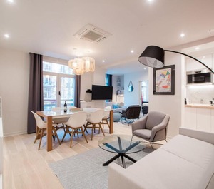 Gide Cœur La Rive Gauche Neuf Design Personnes 