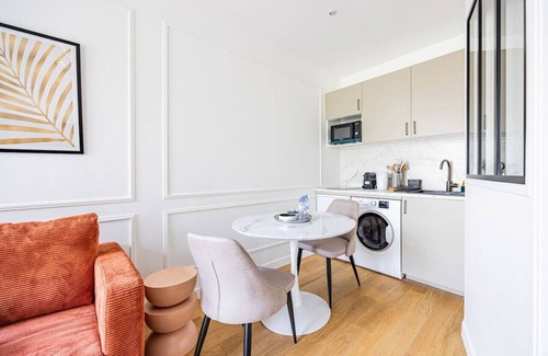 7th Arrondissement Apartment | 1 bedroom apartment#Eiffel Tower#Champ de Mars#Paris 7