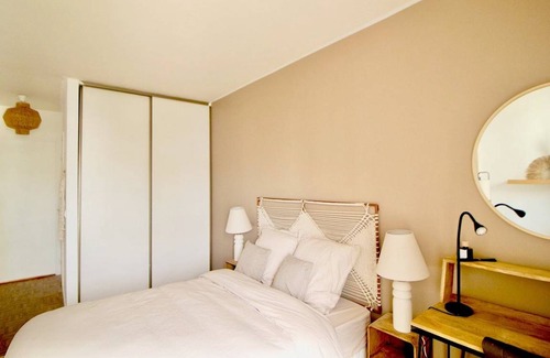 Puteaux Resort | 100 m² Private room ∙ 1 bedroom ∙ 5 guests