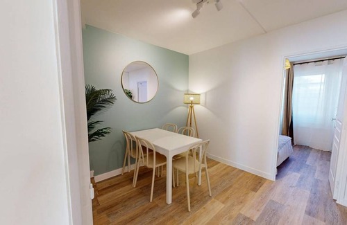 Saint-Lambert Resort | 102 m² Private room ∙ 1 bedroom ∙ 1 guest