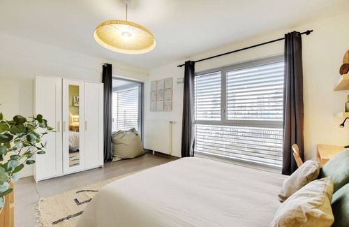 Quartier du Pont-de-Flandre Resort | 104 m² Private room ∙ 1 bedroom ∙ 5 guests