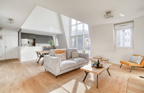 Clichy Apartment | 105 m² Apartment ∙ 3 bedrooms ∙ 6 guests
