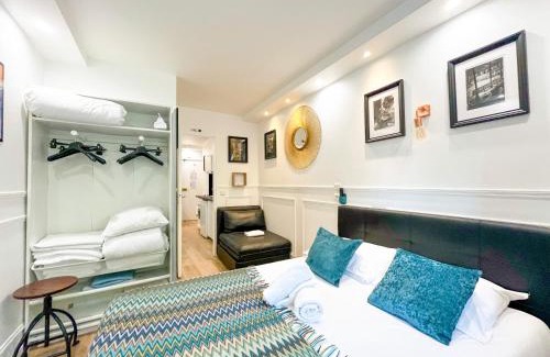 Sorbonne Apartment | 112 - Urban Atelier Saint Michel