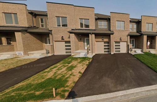 Barrie House | 121 m² House ∙ 4 bedrooms ∙ 11 guests