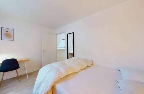 Champs-sur-Marne Resort | 125 m² Private room ∙ 1 bedroom ∙ 2 guests