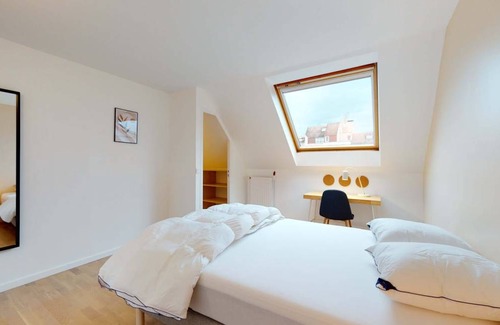 Champs-sur-Marne Resort | 125 m² Private room ∙ 1 bedroom ∙ 2 guests
