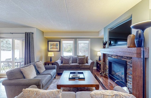 The Blue Mountains Condo | 130 m² Condo ∙ 3 bedrooms ∙ 8 guests