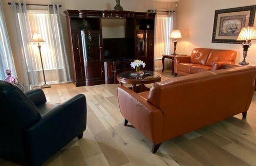 Crescent Lakes Apartment | 145 m² Apartment ∙ 3 bedrooms ∙ 6 guests