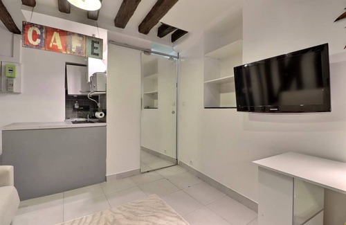 Marais Apartment | 15 m² Apartment ∙ 1 guest