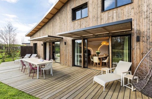 Bailly-Romainvilliers House | 150 m² Mobile home ∙ 5 bedrooms ∙ 10 guests
