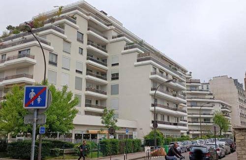 Saint-Louis Apartment | 150 m² Apartment ∙ 2 bedrooms ∙ 4 guests