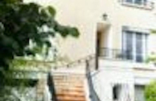 Bagneux Resort | 150 m² Private room ∙ 1 bedroom ∙ 1 guest
