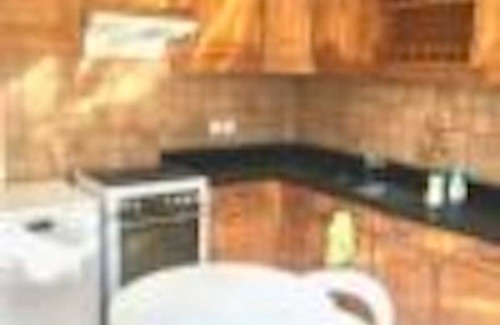 Bagneux Resort | 150 m² Private room ∙ 1 bedroom ∙ 1 guest