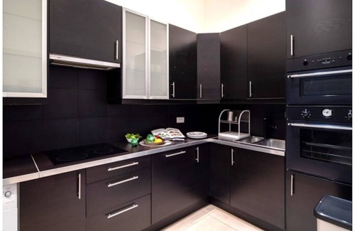 Champs-Elysees Apartment | 151 m² Apartment ∙ 4 bedrooms ∙ 9 guests