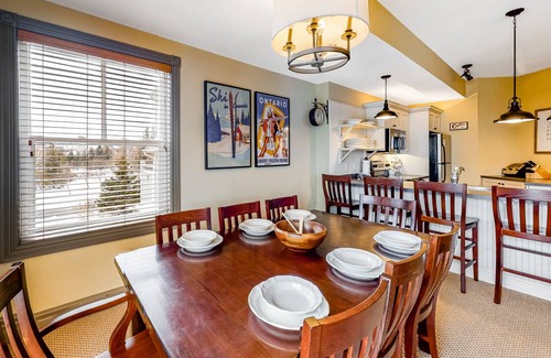The Blue Mountains Condo | 154 m² Condo ∙ 4 bedrooms ∙ 10 guests