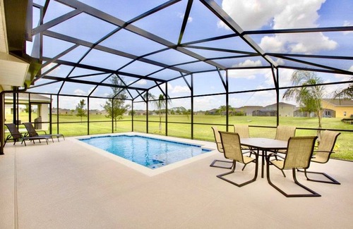 Sunset Lakes Villa | 158 m² Villa ∙ 4 bedrooms ∙ 8 guests