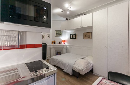 Quartier de la Roquette Apartment | 16 m² Apartment ∙ 1 guest