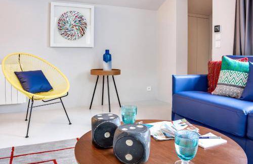 Quartier du Petit-Montrouge Apartment | 160 m² Apartment ∙ 4 bedrooms ∙ 10 guests