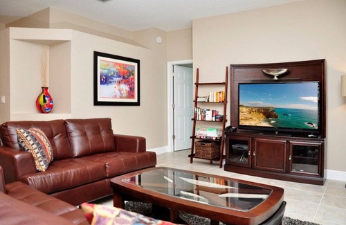 Sunset Lakes Villa | 161 m² Villa ∙ 4 bedrooms ∙ 8 guests