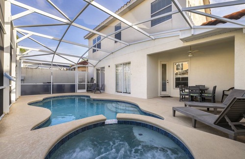 Tuscan Hills House | 164 m² House ∙ 4 bedrooms ∙ 8 guests