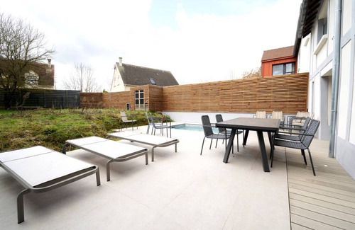 Magny-le-Hongre Villa | 165 m² Villa ∙ 4 bedrooms ∙ 12 guests