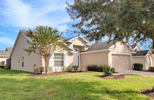 Florida Pines House | 169 m² House ∙ 4 bedrooms ∙ 8 guests