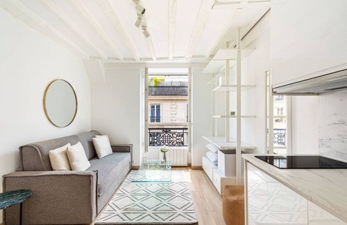 Pigalle Apartment | 17 m² Apartment ∙ 1 guest