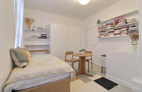 Quartier de la Monnaie Apartment | 17 m² Apartment ∙ 2 guests