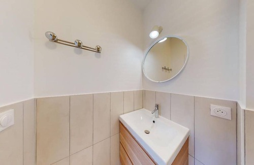 Montreuil Resort | 175 m² Private room ∙ 1 bedroom ∙ 2 guests