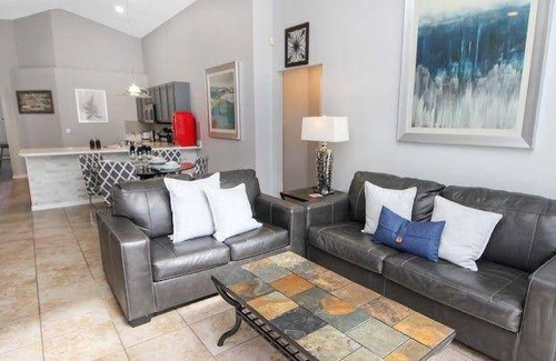 Seasons House | 180 m² House ∙ 4 bedrooms ∙ 8 guests
