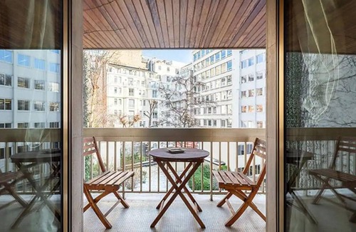 Champs-Elysees Apartment | 19 m² Apartment ∙ 2 guests