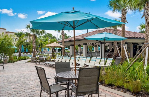 Florida Central Atlantic Coast Condo | 195 m² Condo ∙ 3 bedrooms ∙ 9 guests