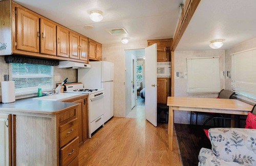 Carling House | 2-bedroom Camper Trailer Cottage #1