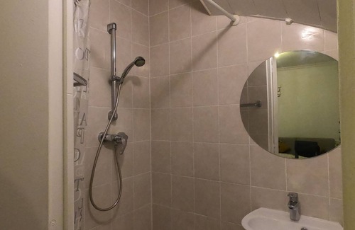 Bagnolet Apartment | 2 Bedrooms apartment near Paris