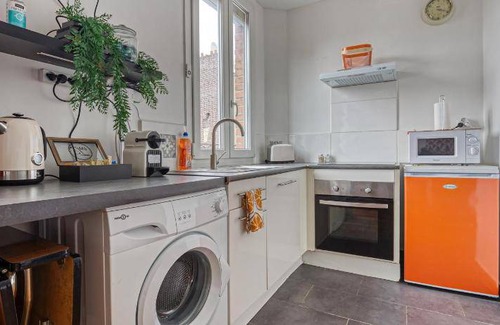 Les Puces de Saint-Ouen Apartment | 20 m² Apartment ∙ 1 bedroom ∙ 2 guests