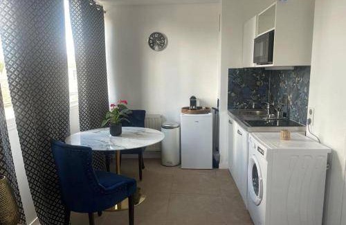 Villemomble Apartment | 20 m² Apartment ∙ 1 bedroom ∙ 2 guests