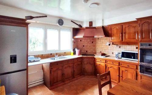 Bondy House | 200 m² House ∙ 5 bedrooms ∙ 10 guests