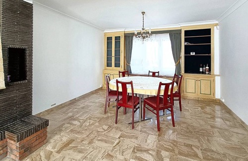 Bondy House | 200 m² House ∙ 5 bedrooms ∙ 10 guests