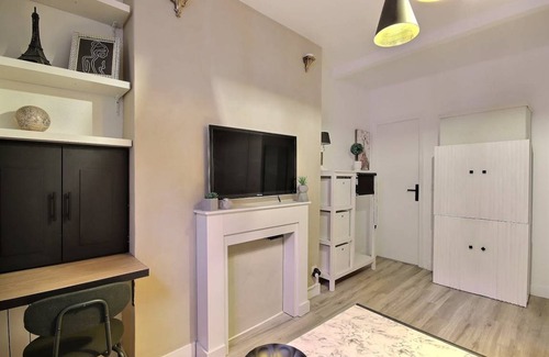 Saint-Germain-des-Pres Apartment | 21 m² Apartment ∙ 2 guests