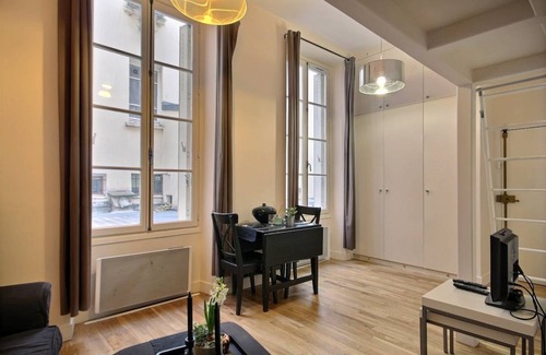 Strasbourg -Saint-Denis Apartment | 22 m² Apartment ∙ 2 guests
