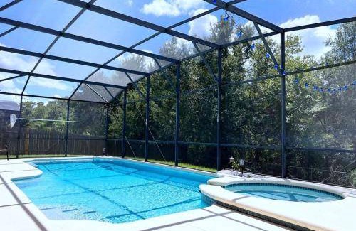 Crescent Lakes House | 221 m² House ∙ 1 bedroom ∙ 10 guests