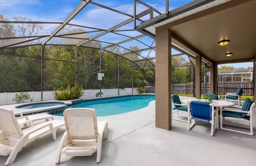 Crescent Lakes House | 247 m² House ∙ 6 bedrooms ∙ 12 guests