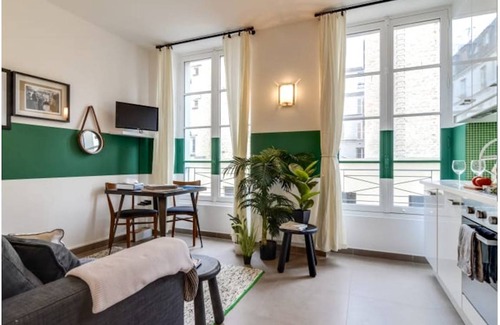 Quartier de la Porte-Saint-Denis Apartment | 25 m² Apartment ∙ 1 bedroom ∙ 2 guests