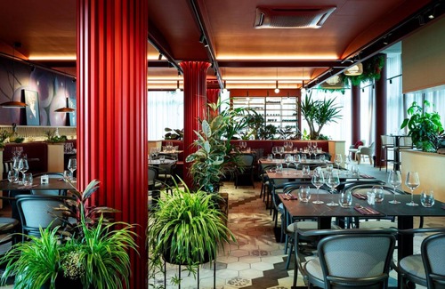 Montevrain Hotel | 25 m² Hotel ∙ 127 guests
