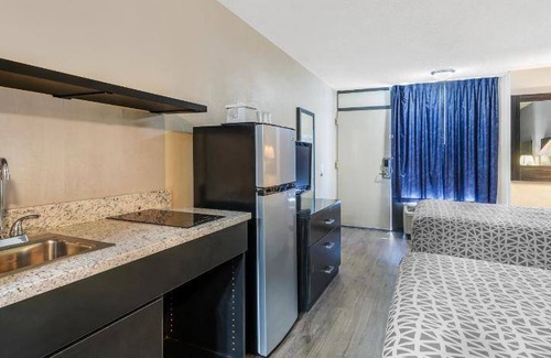 Southwest Orlando Hotel | 25 m² Hotel ∙ 127 guests